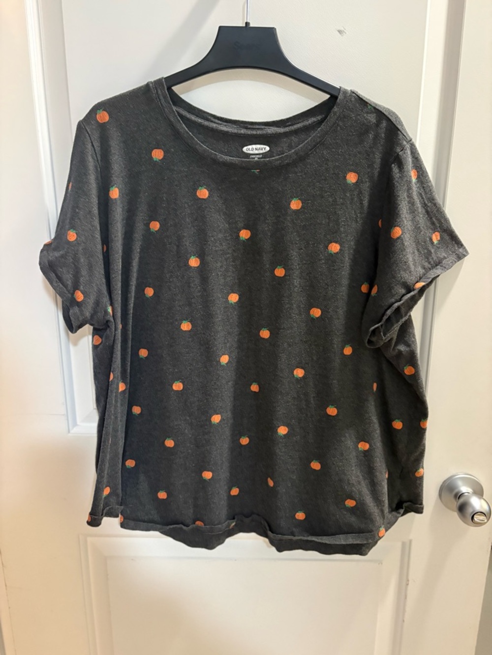 Old Navy Charcoal Tee with Pumpkin Motif